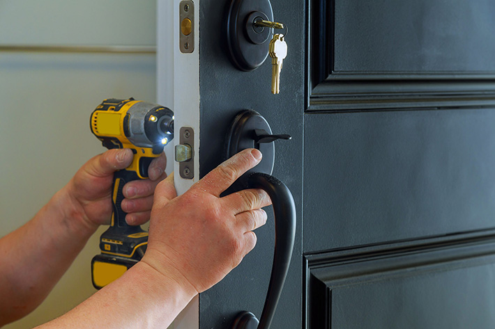 Safe Locksmith Service